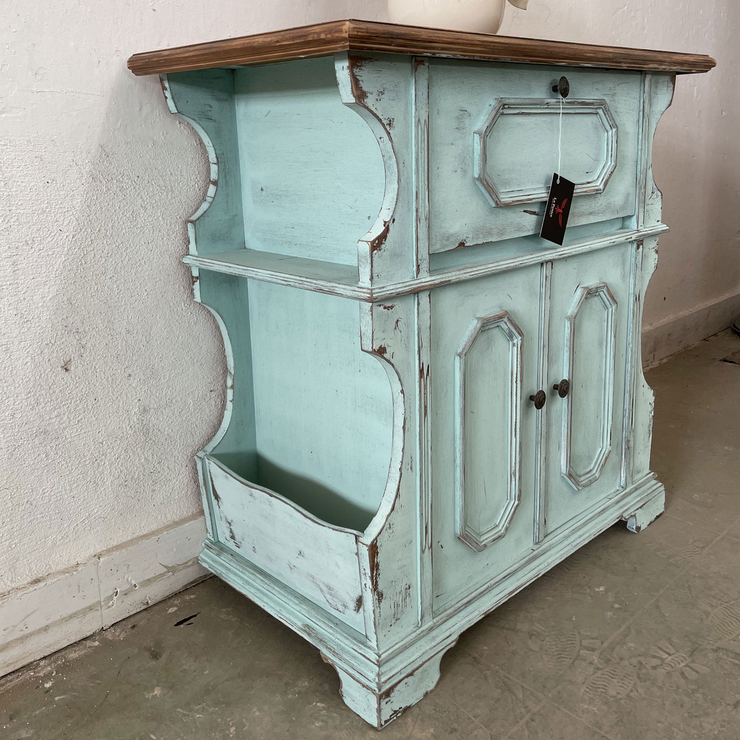 Mobile ingresso in stile Shabby Chic