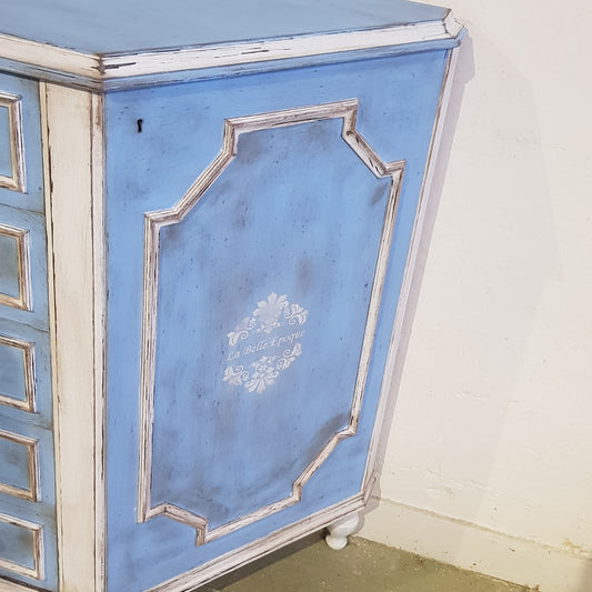 Cassettiera shabby chic