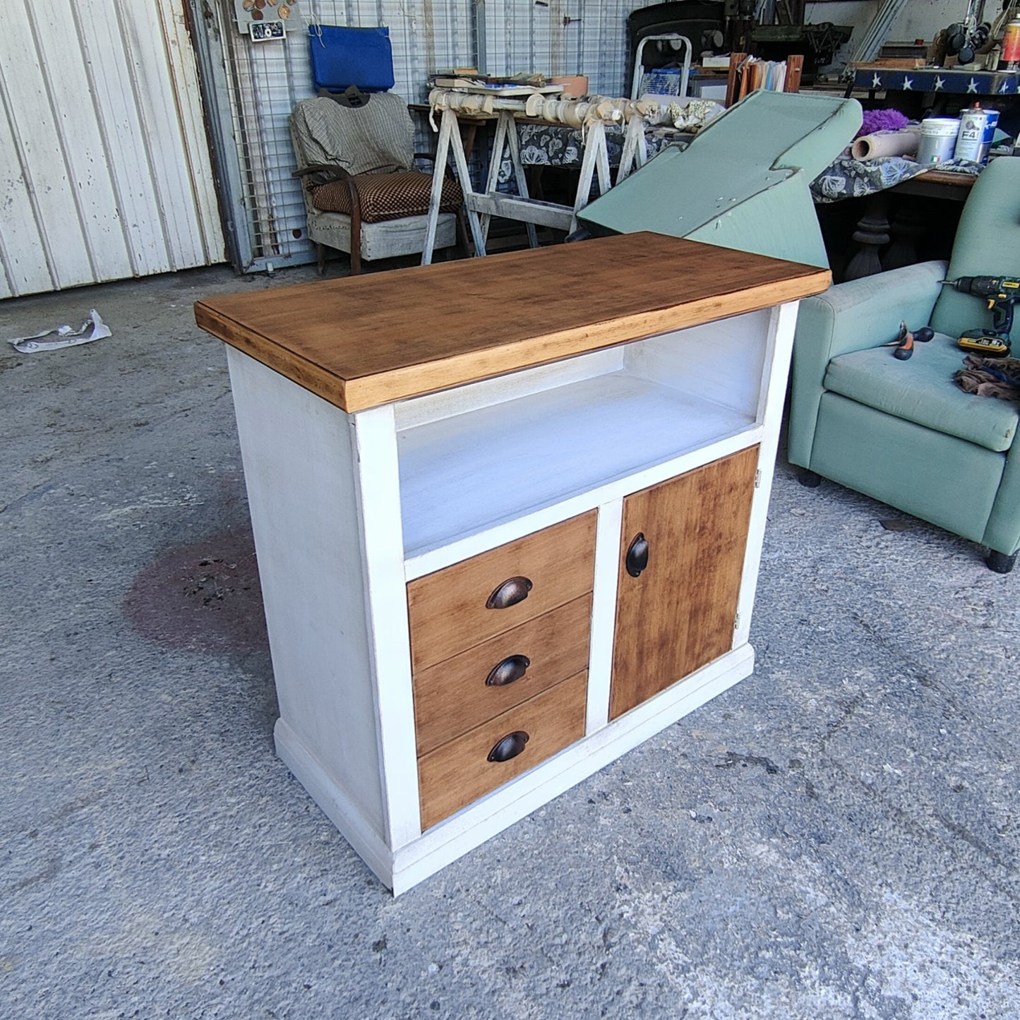 Mobile ingresso/porta tv in stile Shabby Chic