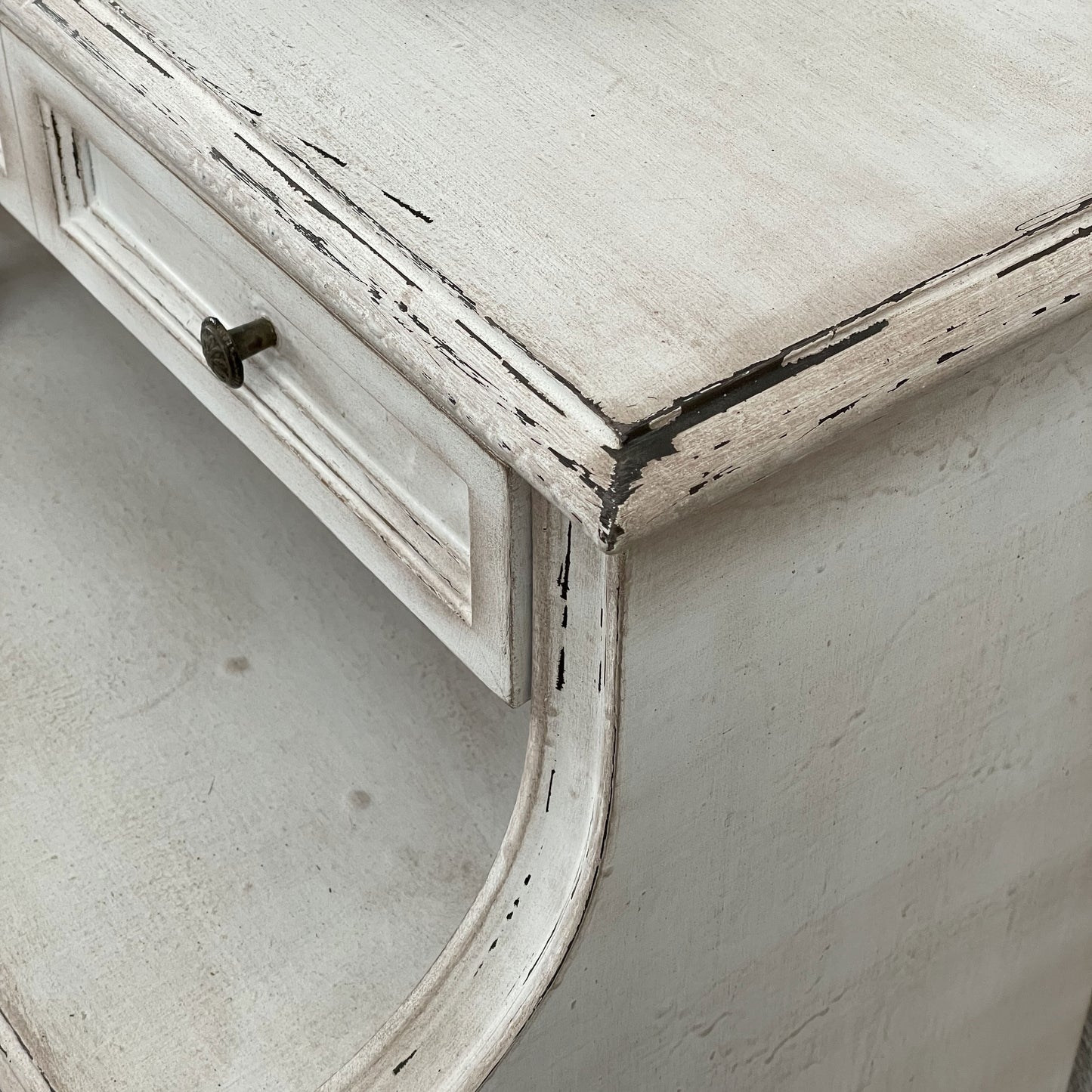Cassettiera in stile Shabby Chic