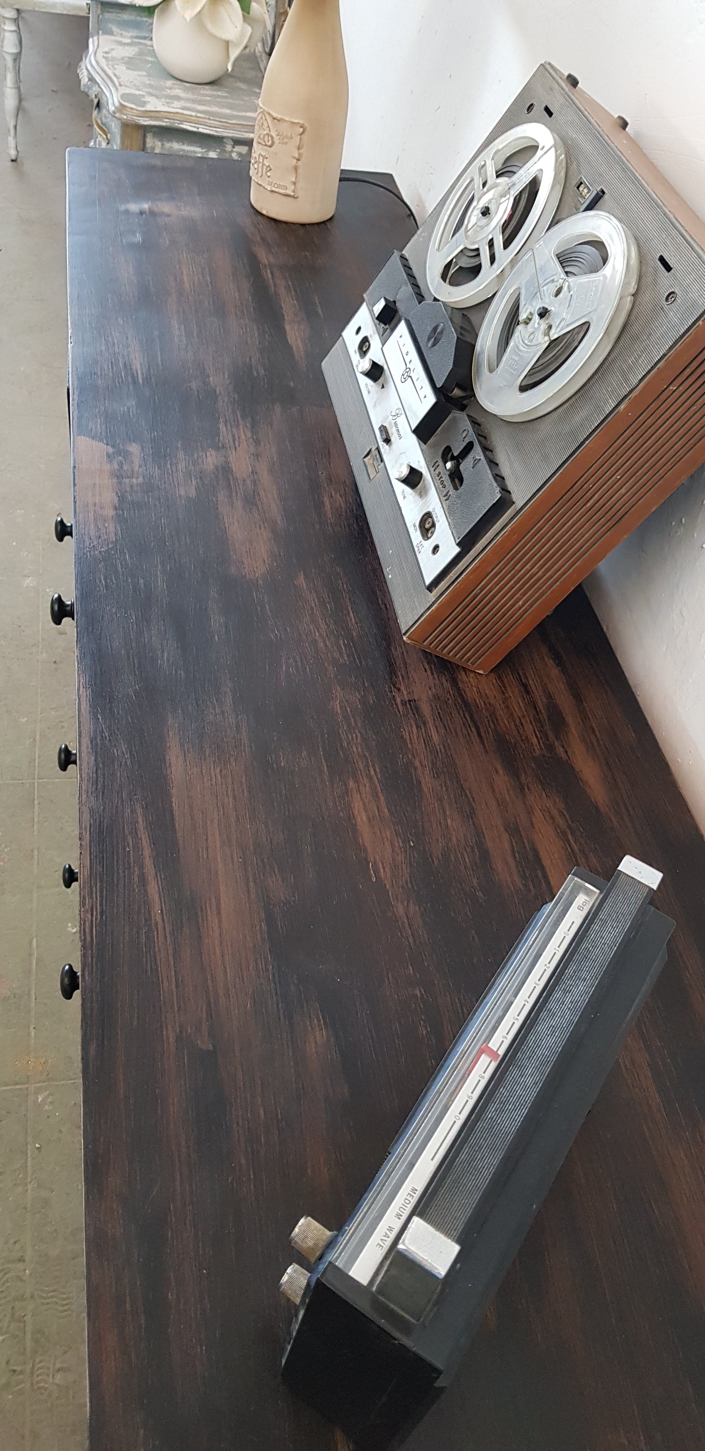 Credenza stile industrial
