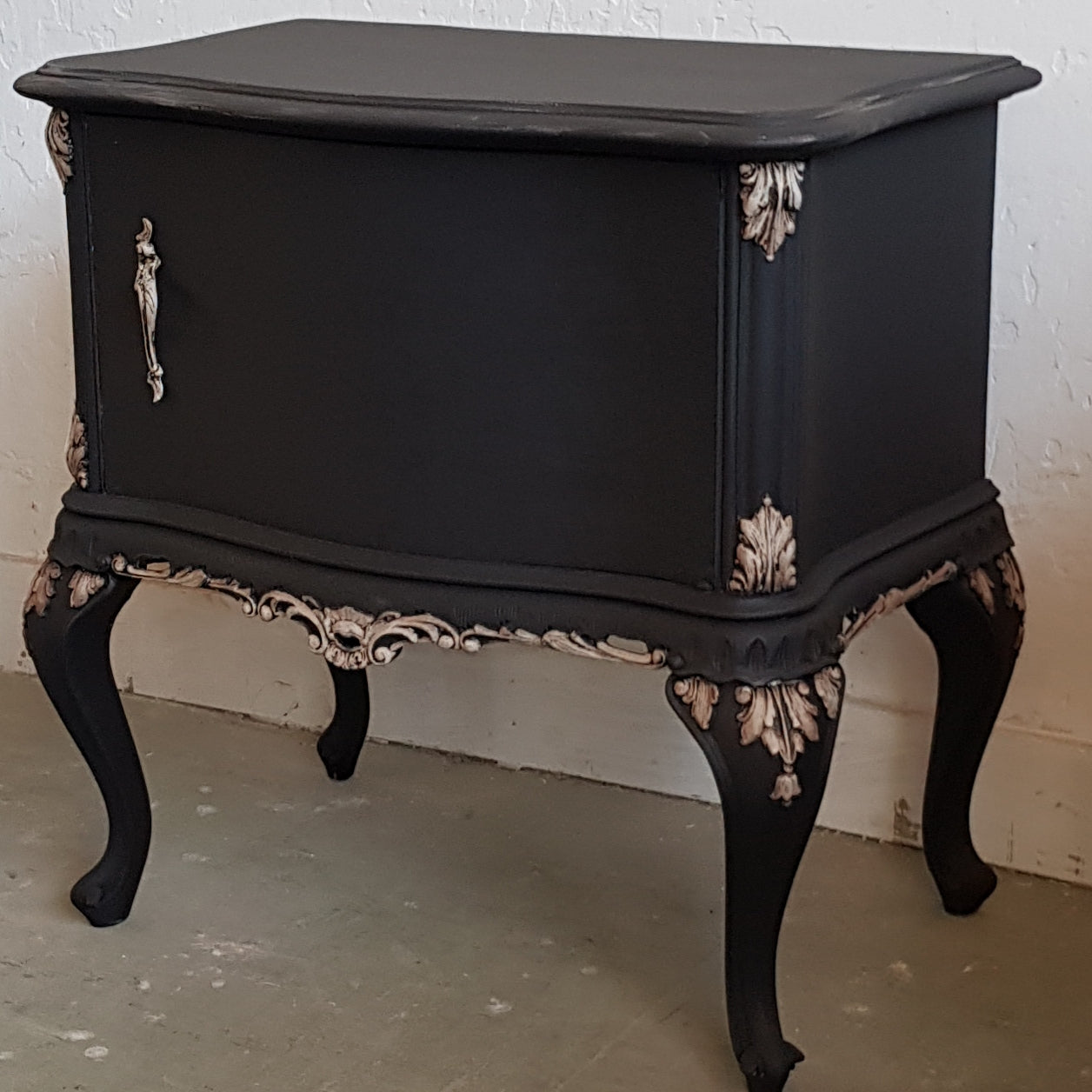 Comò e comodini shabby