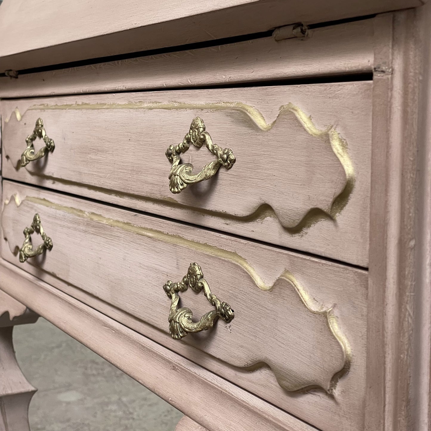 Mobile da ingresso con ribaltina in stile Shabby Chic